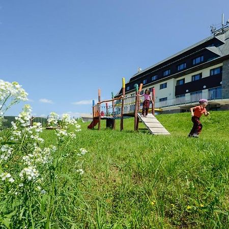 Horsky Hotel Friesovy Boudy Strazne Bagian luar foto