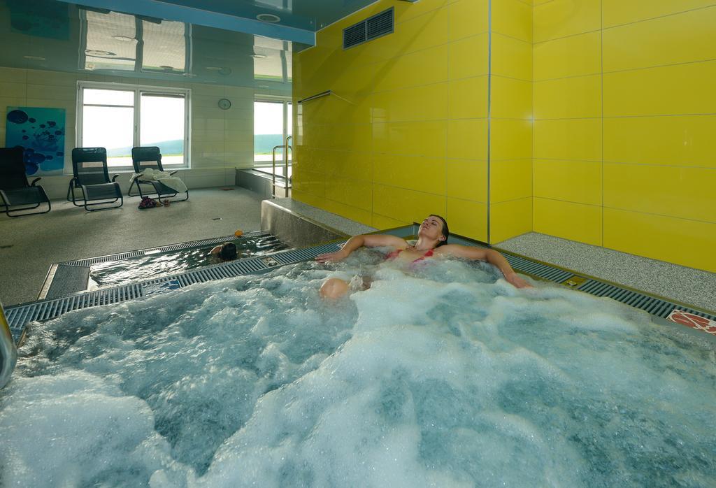 Horsky Hotel Friesovy Boudy Strazne Bagian luar foto