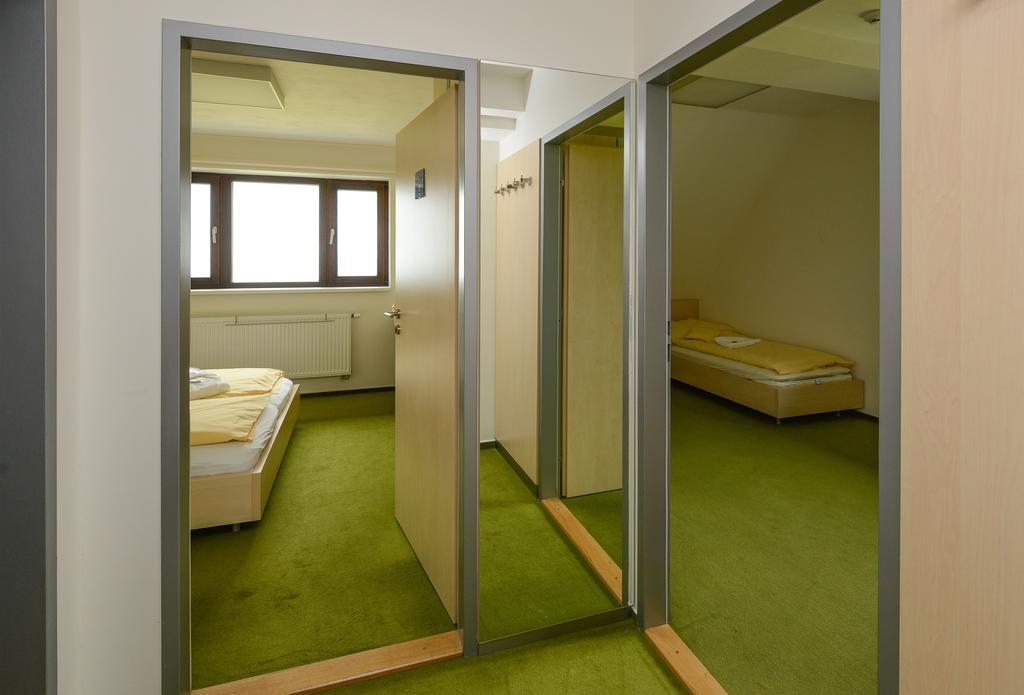 Horsky Hotel Friesovy Boudy Strazne Ruang foto